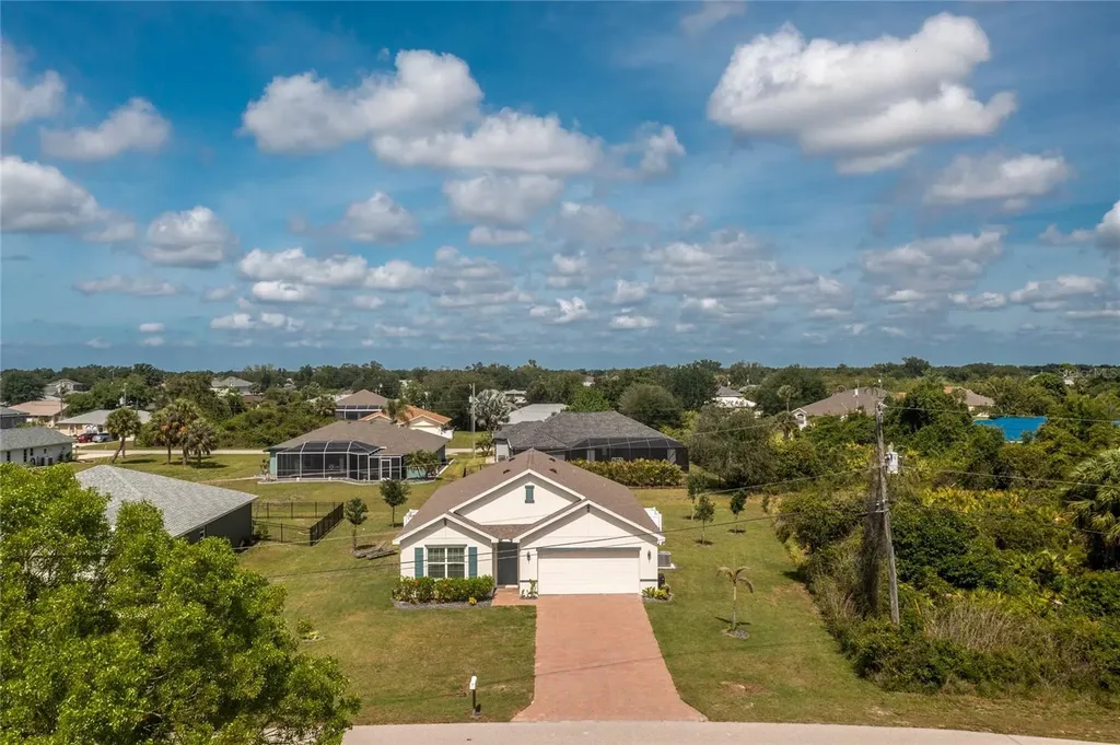 341 Porto Alegre Street Punta Gorda FL 33983