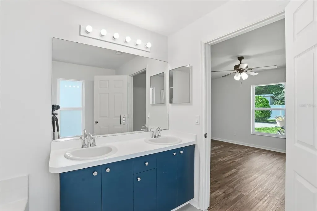 2004 NE 5th Terrace Cape Coral FL 33909