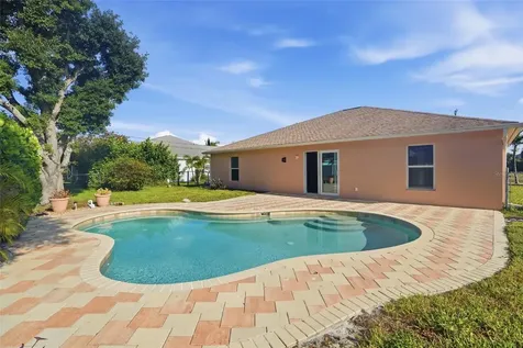 2004 NE 5th Terrace Cape Coral FL 33909