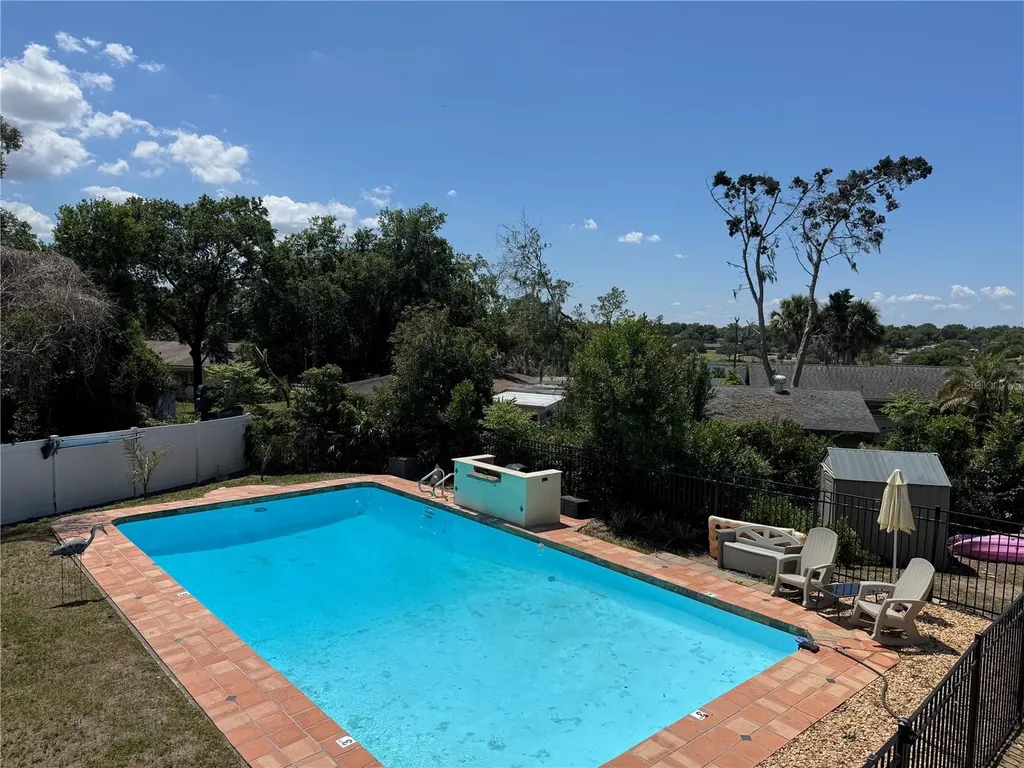 708 E Lemon Avenue Eustis FL 32726