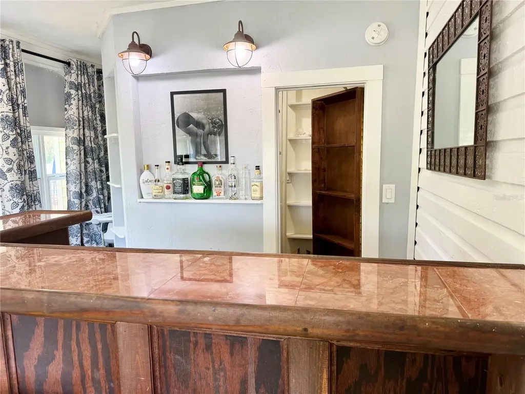 708 E Lemon Avenue Eustis FL 32726
