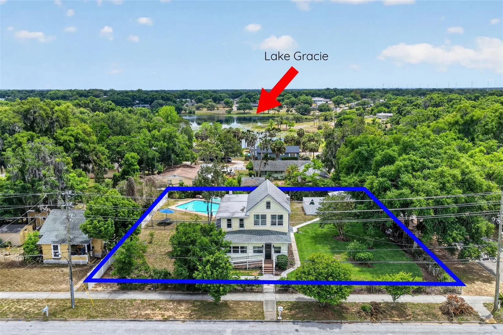 708 E Lemon Avenue Eustis FL 32726