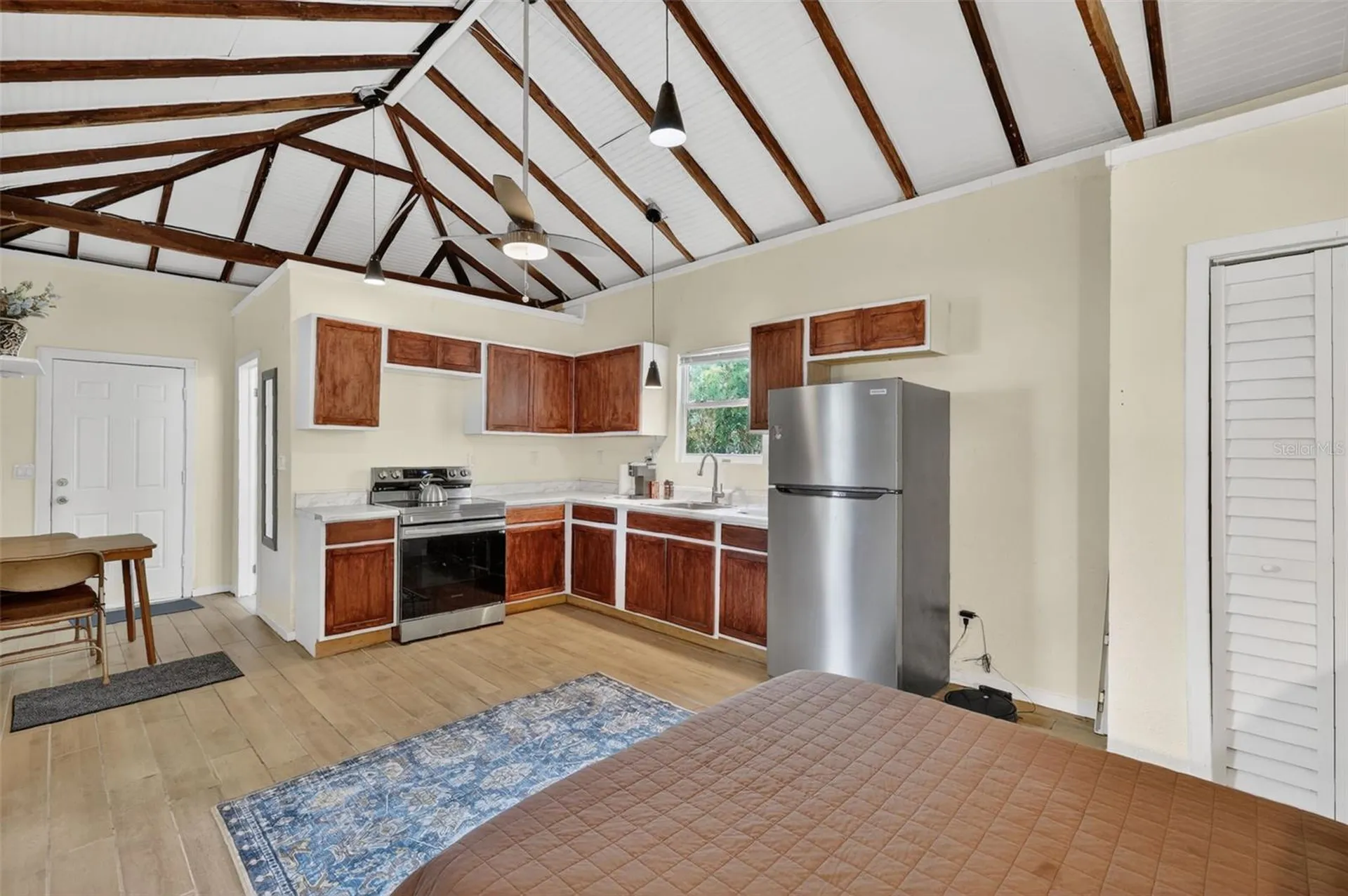 708 E Lemon Avenue Eustis FL 32726