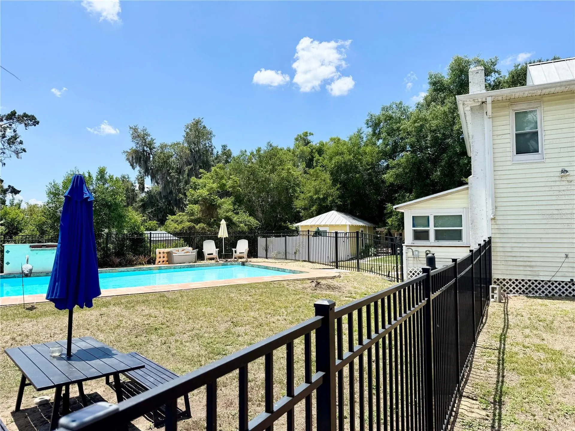 708 E Lemon Avenue Eustis FL 32726