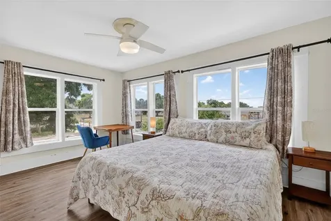 708 E Lemon Avenue Eustis FL 32726