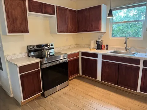 708 E Lemon Avenue Eustis FL 32726