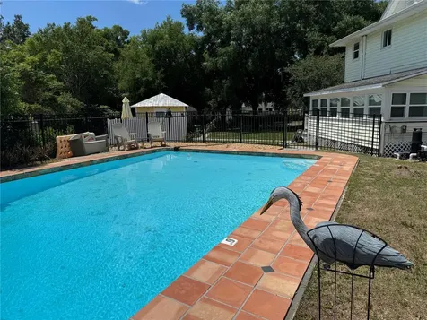 708 E Lemon Avenue Eustis FL 32726