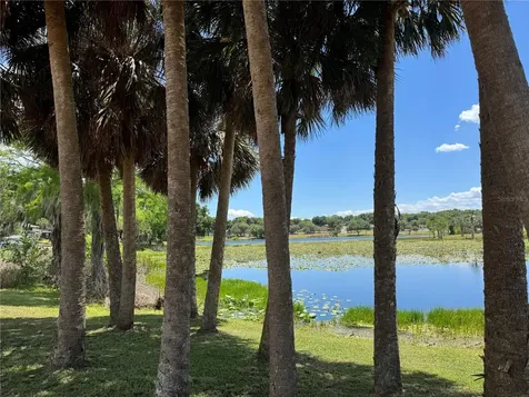 708 E Lemon Avenue Eustis FL 32726