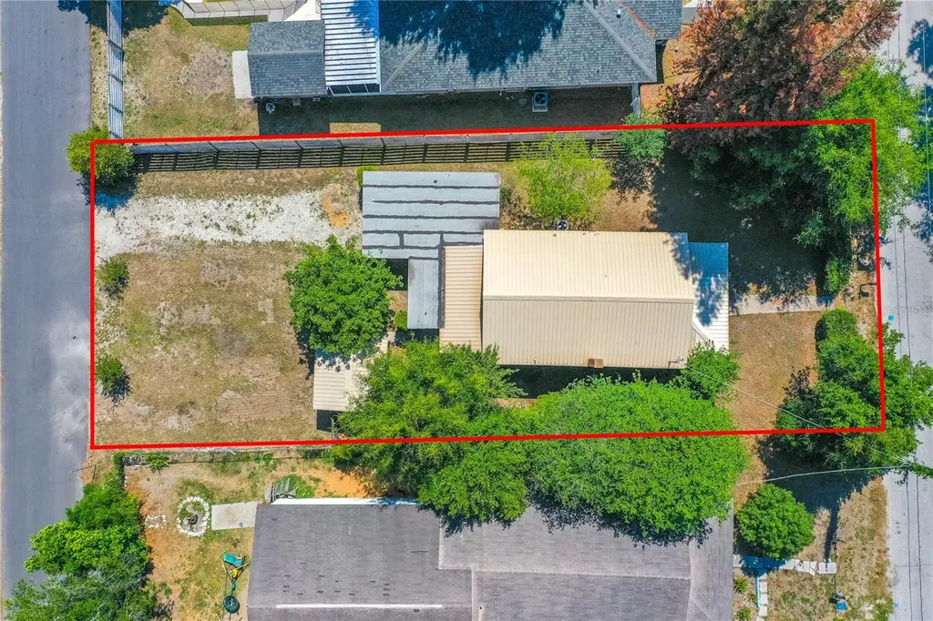 308 W Dixie Street Plant City FL 33563