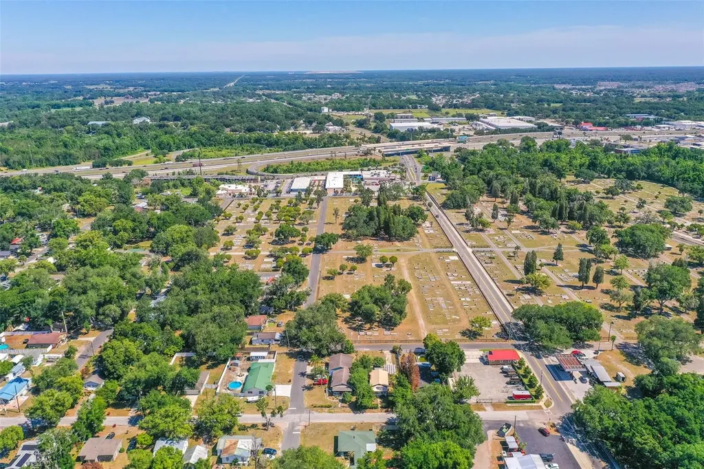 308 W Dixie Street Plant City FL 33563