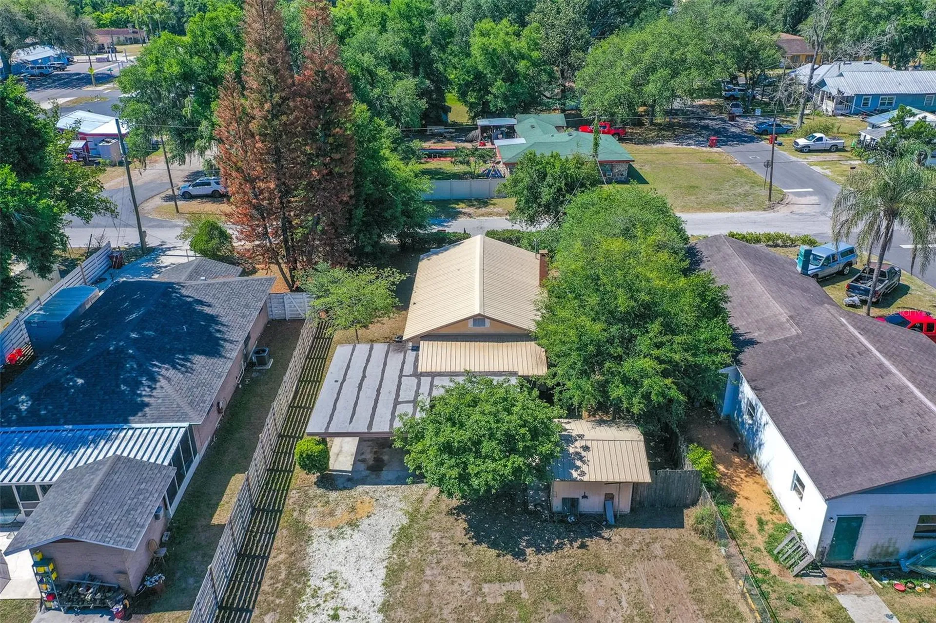 308 W Dixie Street Plant City FL 33563