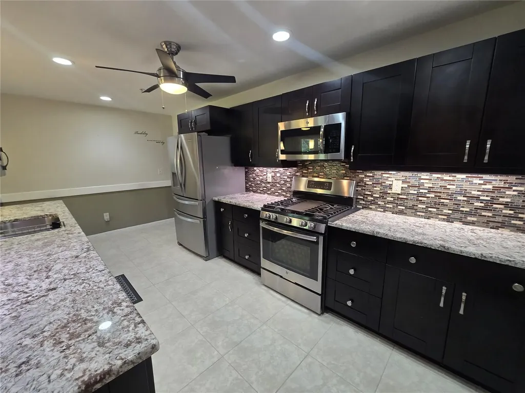 8186 Terrace Garden Drive N St Petersburg FL 33709