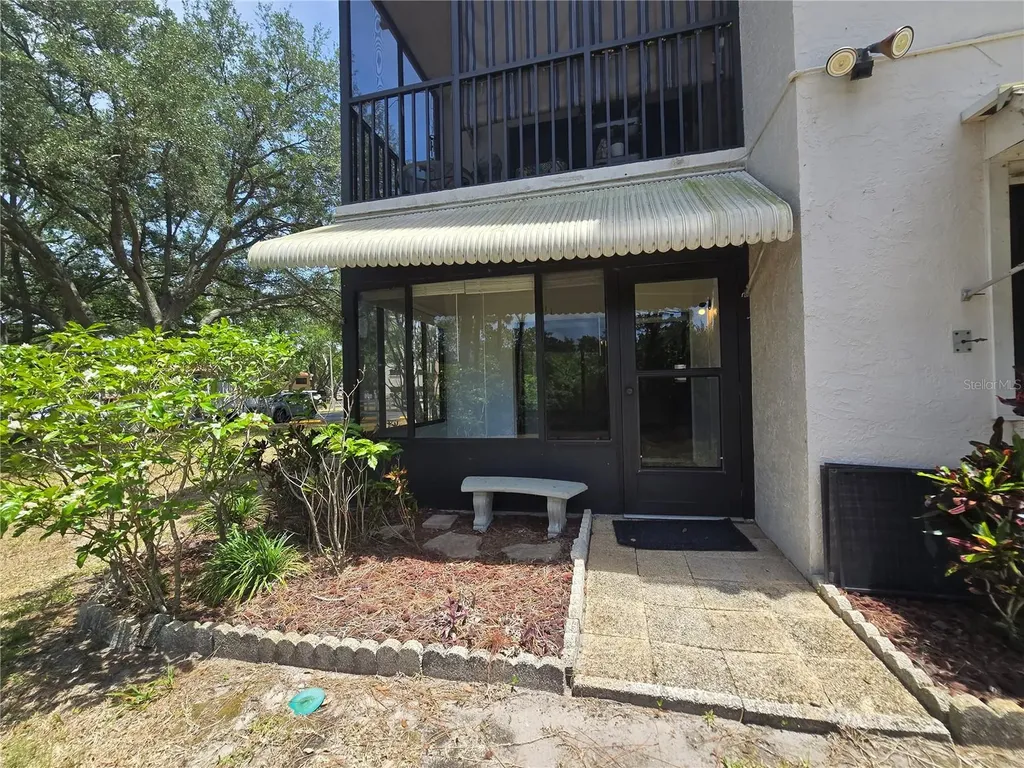 8186 Terrace Garden Drive N St Petersburg FL 33709