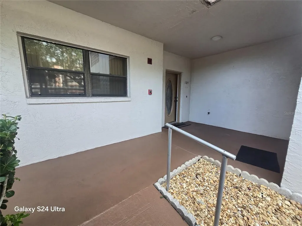8186 Terrace Garden Drive N St Petersburg FL 33709