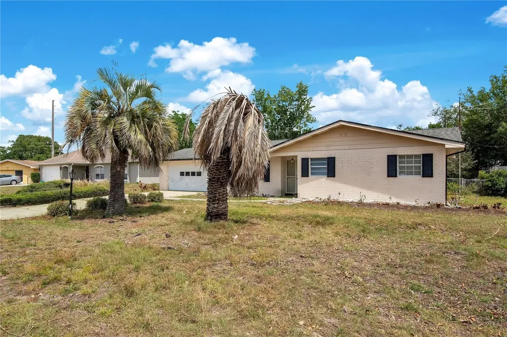 1571 Urbana Avenue Deltona FL 32725