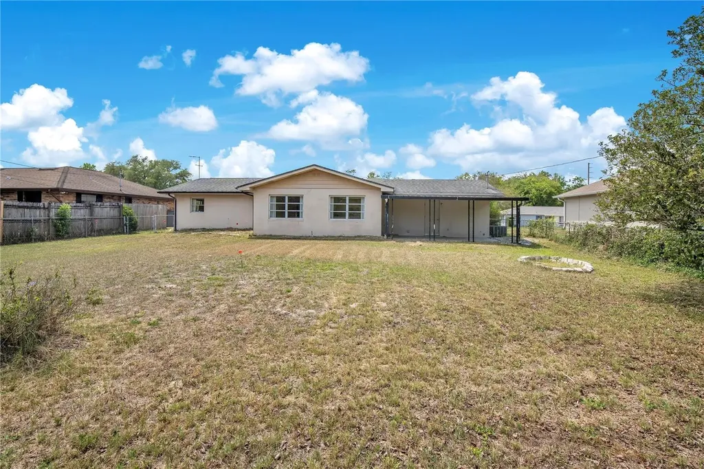 1571 Urbana Avenue Deltona FL 32725