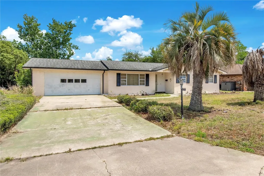 1571 Urbana Avenue Deltona FL 32725