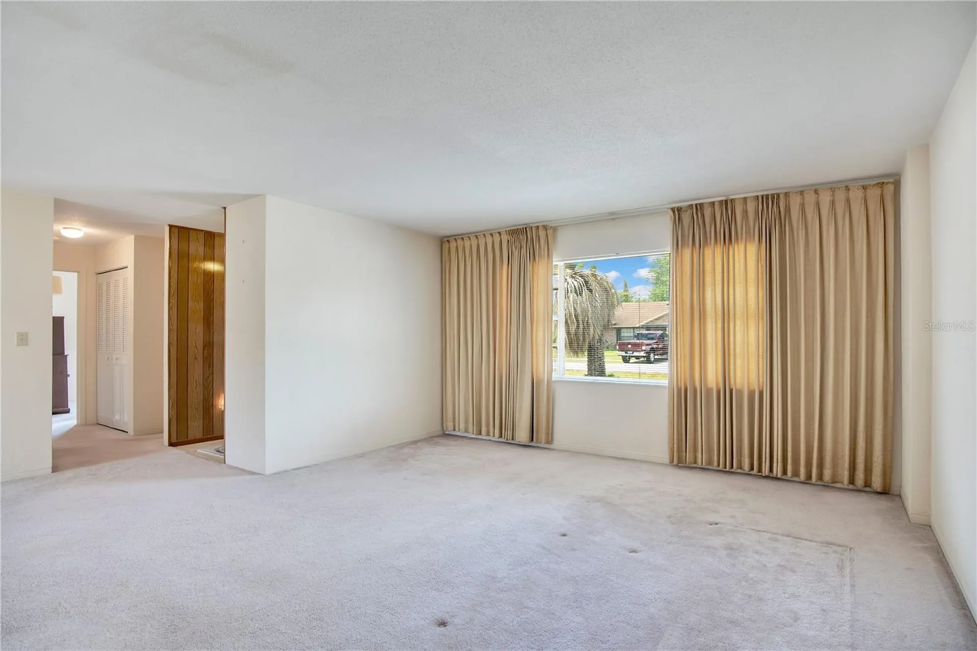 1571 Urbana Avenue Deltona FL 32725