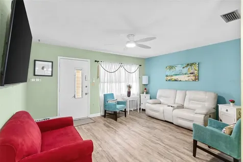 11201 80th Avenue Seminole FL 33772