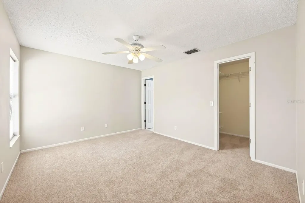 3348 Hillmont Circle Orlando FL 32817
