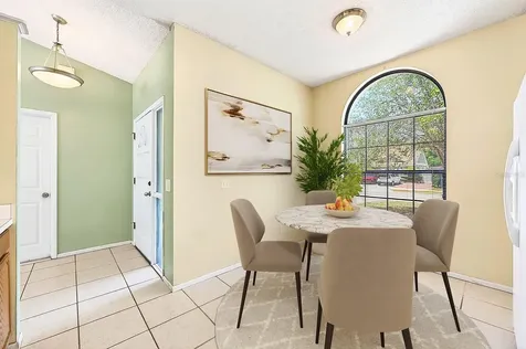 3348 Hillmont Circle Orlando FL 32817