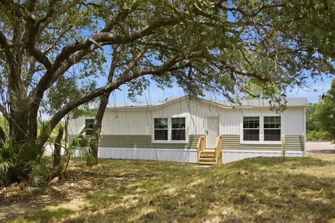 20213 NW 258th Street Okeechobee FL 34972