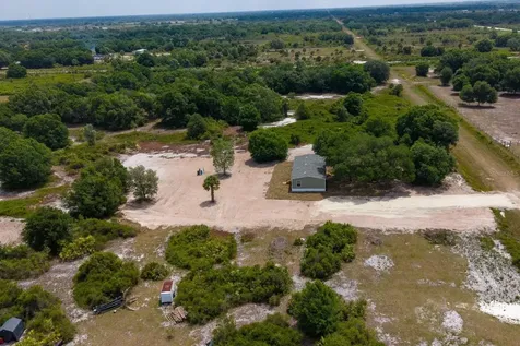 20213 NW 258th Street Okeechobee FL 34972