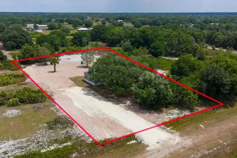 20213 NW 258th Street Okeechobee FL 34972