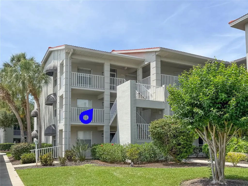 9320 Clubside Circle Sarasota FL 34238