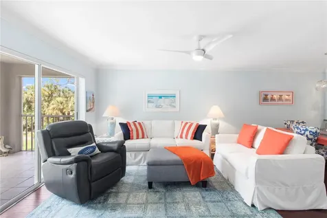9320 Clubside Circle Sarasota FL 34238