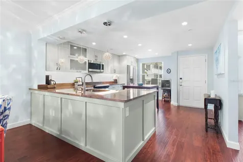 9320 Clubside Circle Sarasota FL 34238