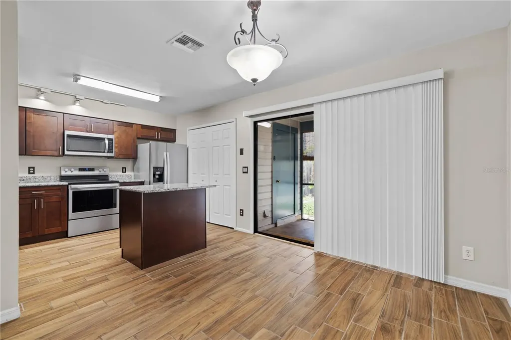 2941 Lowell Court Casselberry FL 32707