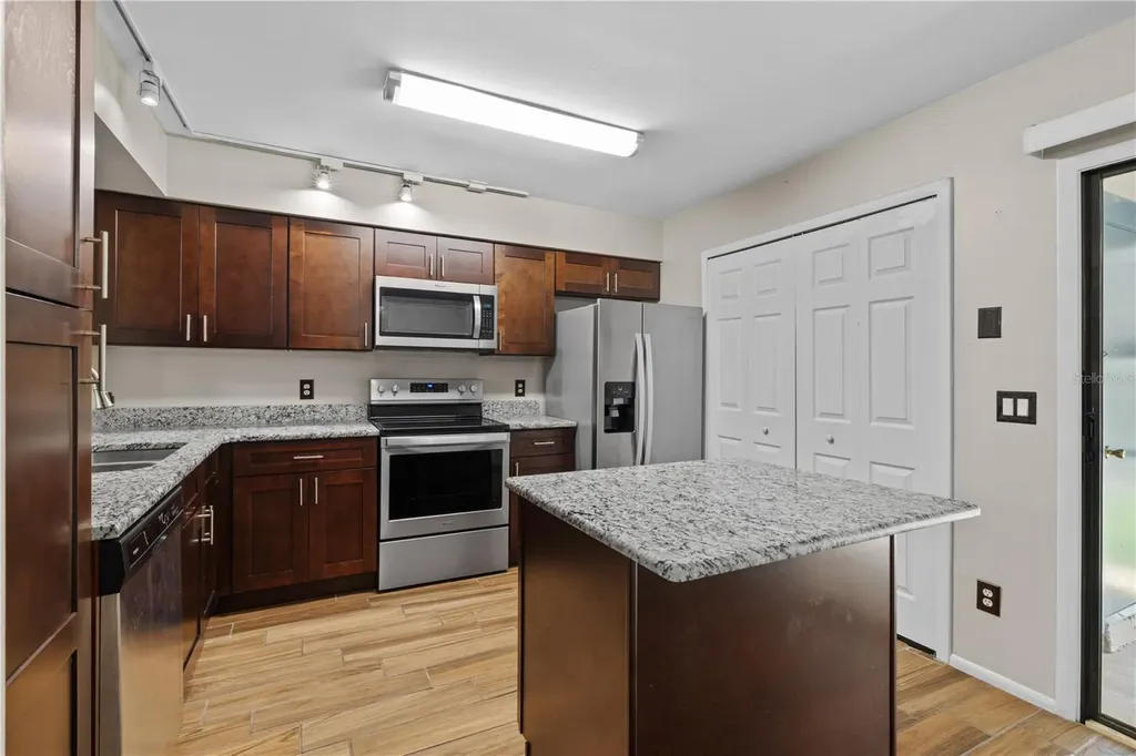 2941 Lowell Court Casselberry FL 32707