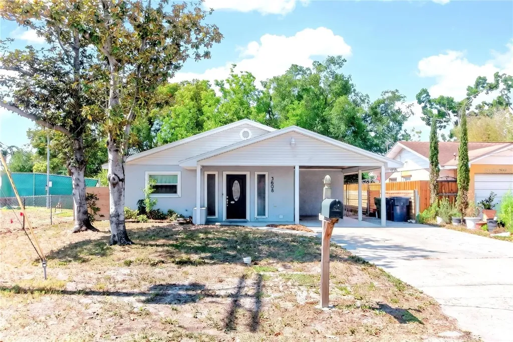 3608 W Carmen Street Tampa FL 33609