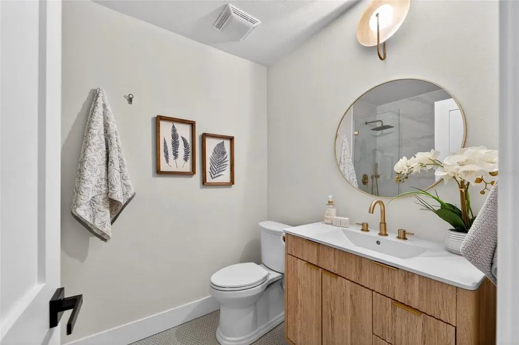 2575 Granada Circle E St Petersburg FL 33712