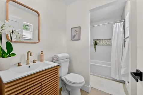2575 Granada Circle E St Petersburg FL 33712