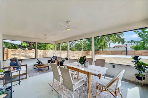 2575 Granada Circle E St Petersburg FL 33712