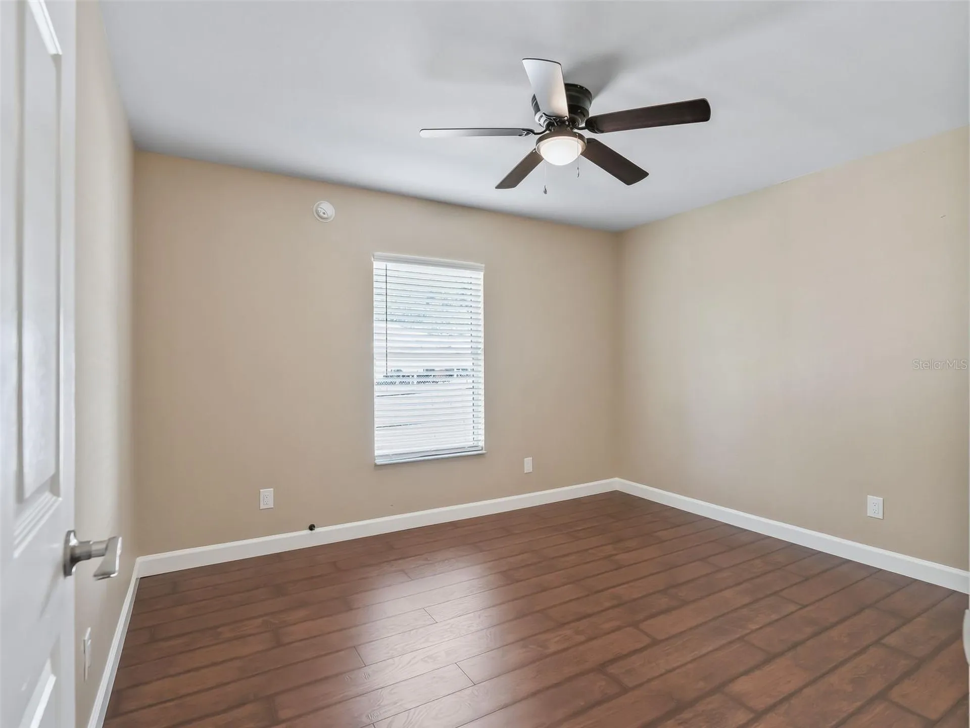 214 Fisher Run Ocklawaha FL 32179