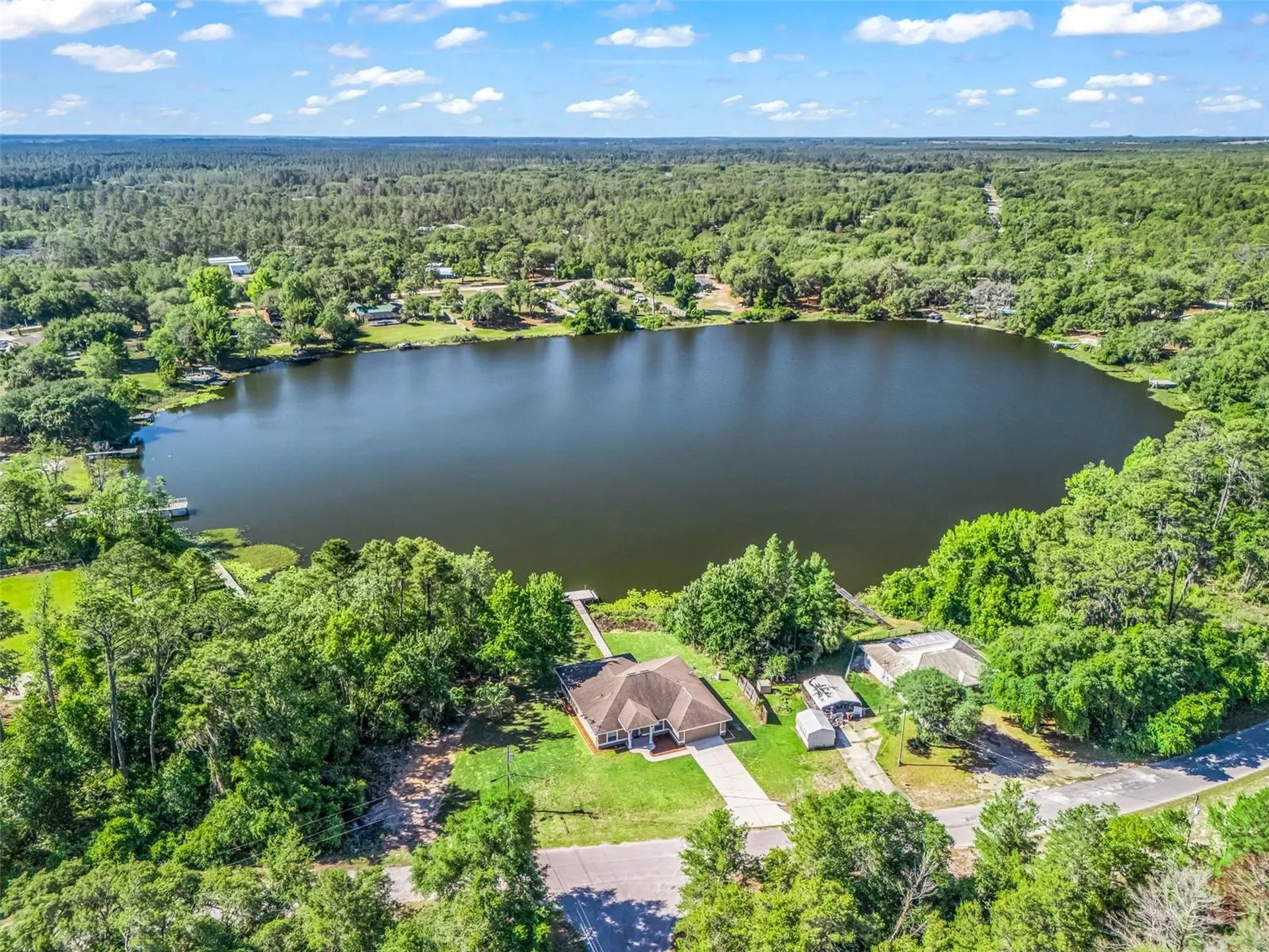 214 Fisher Run Ocklawaha FL 32179