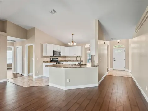 214 Fisher Run Ocklawaha FL 32179