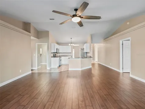 214 Fisher Run Ocklawaha FL 32179
