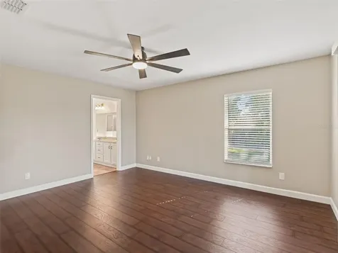 214 Fisher Run Ocklawaha FL 32179