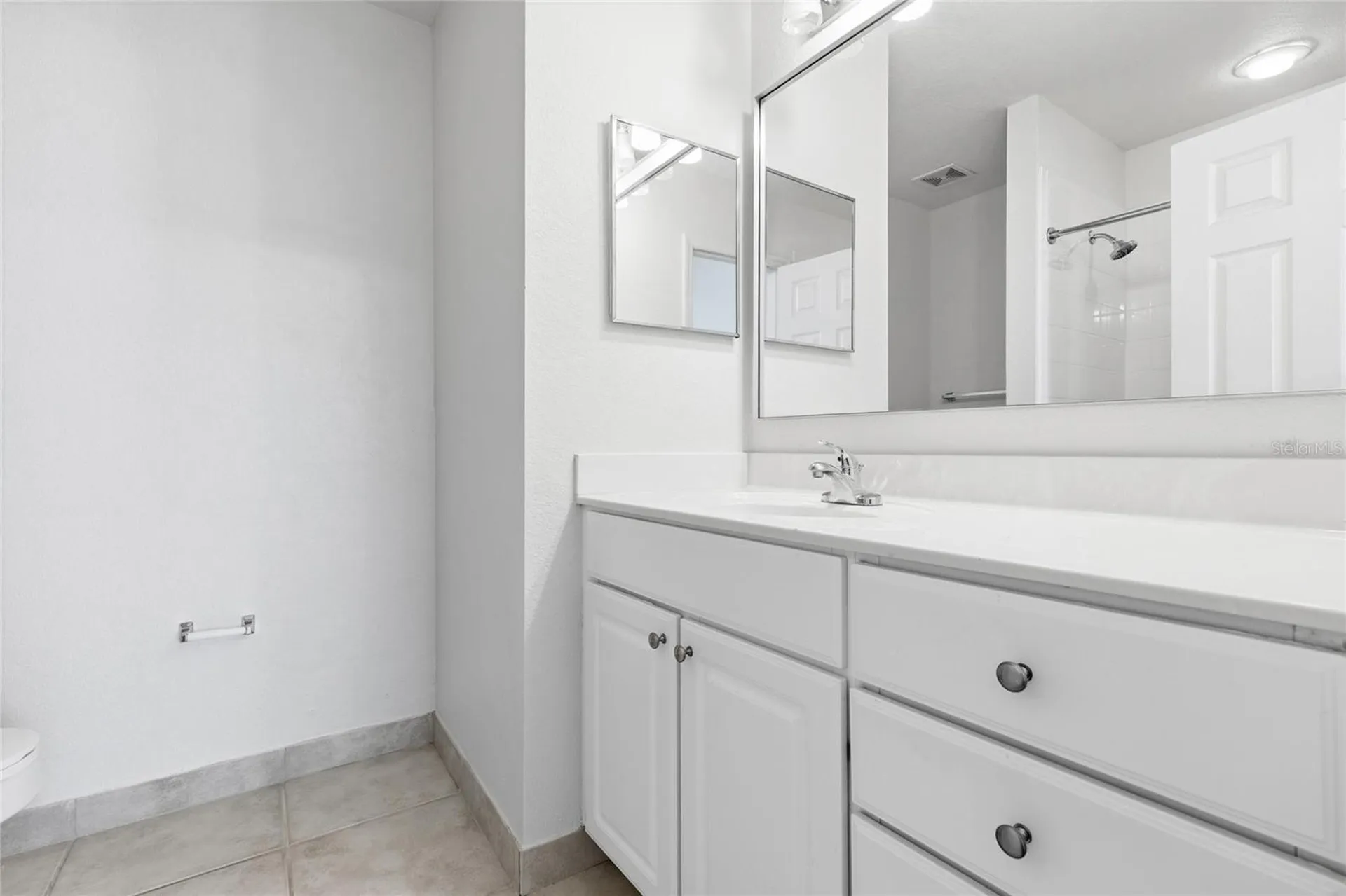 9875 Meadow Field Circle Tampa FL 33626