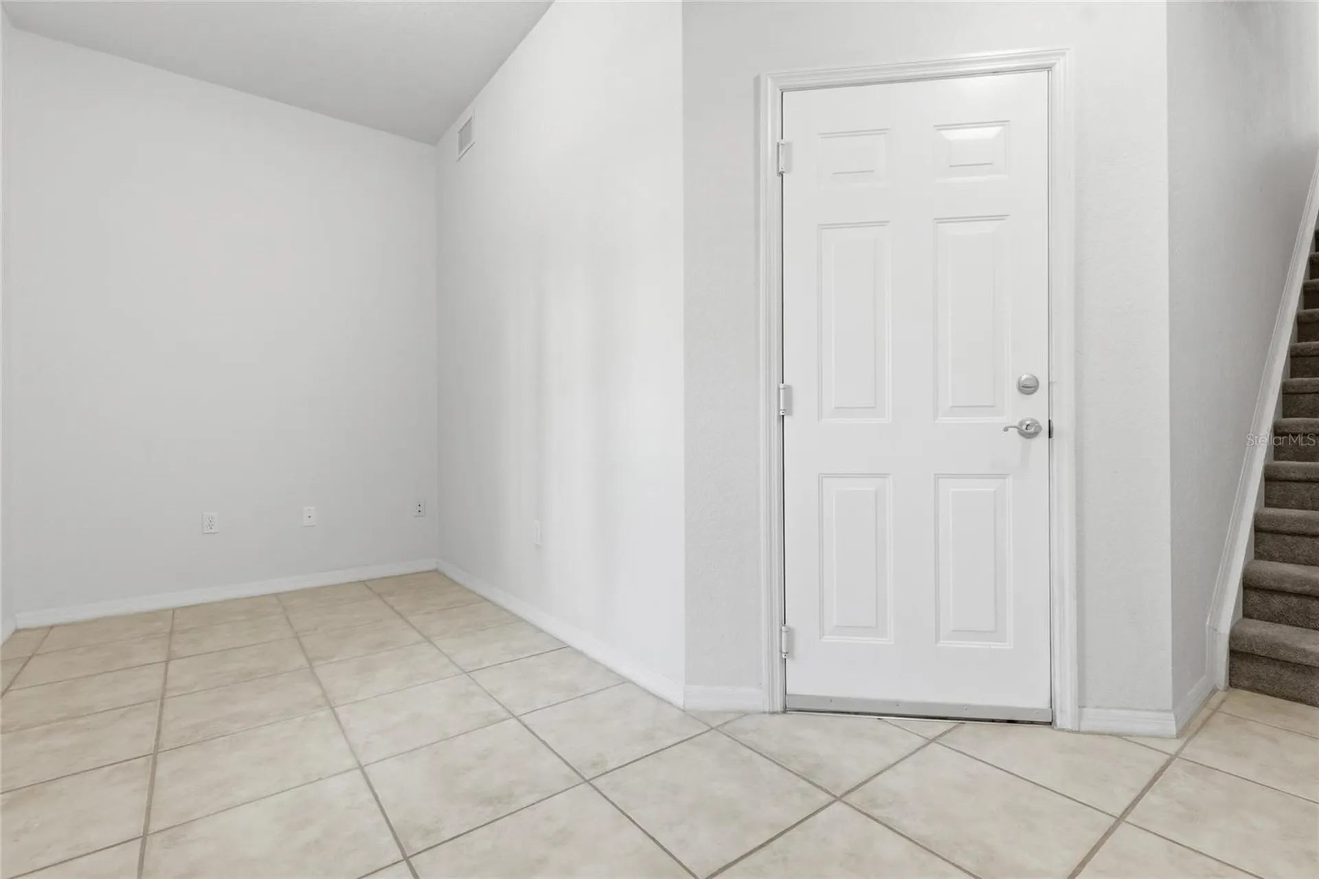 9875 Meadow Field Circle Tampa FL 33626