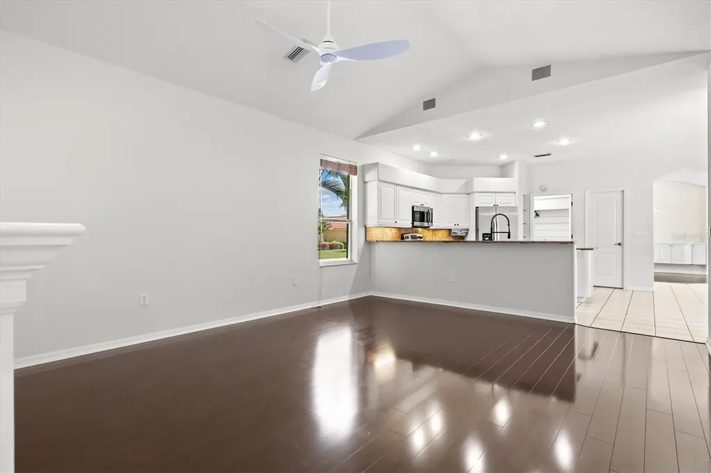 4146 Hearthstone Drive Sarasota FL 34238