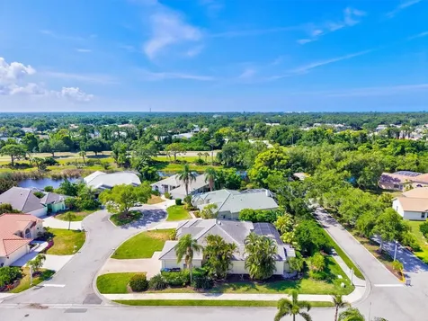 4146 Hearthstone Drive Sarasota FL 34238