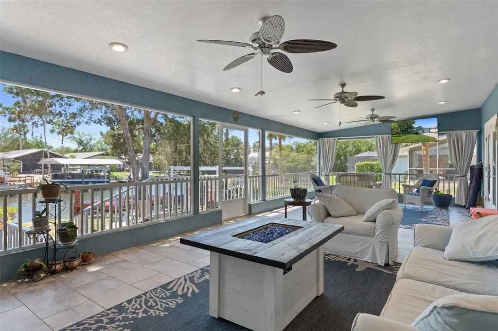 11430 W Waterway Drive Homosassa FL 34448