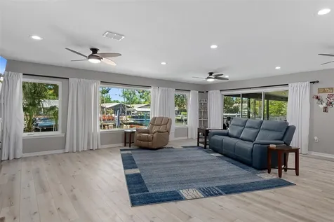 11430 W Waterway Drive Homosassa FL 34448