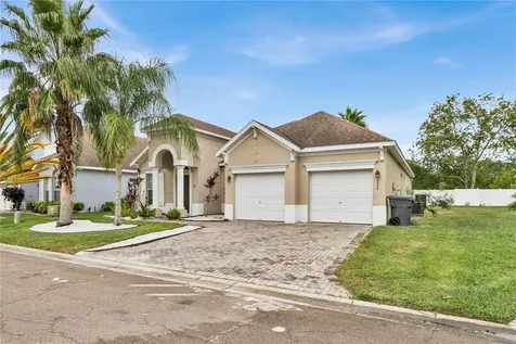 2590 Sand Hill Point Circle Davenport FL 33837