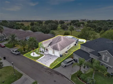 2590 Sand Hill Point Circle Davenport FL 33837